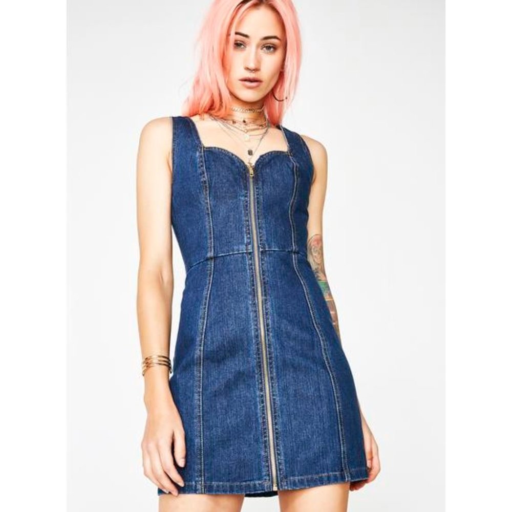 Honey Punch 'Baby Blues' denim zip dress